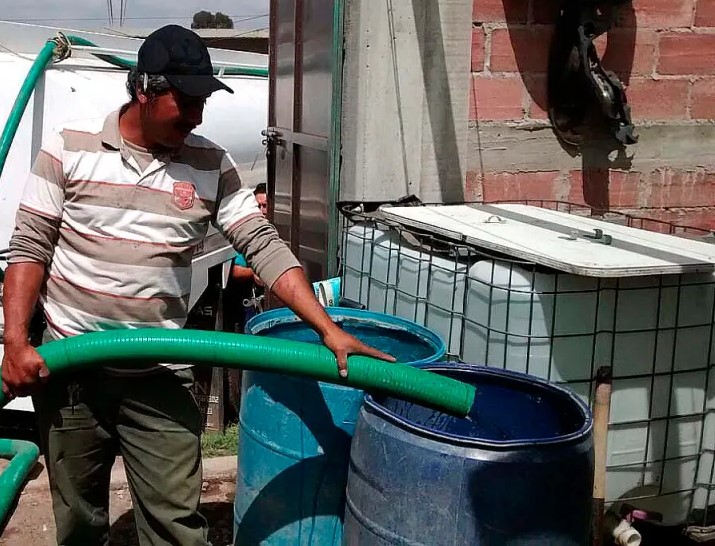 Tlaquepaque responde a crisis de agua con pipas y cisternas en 14 colonias