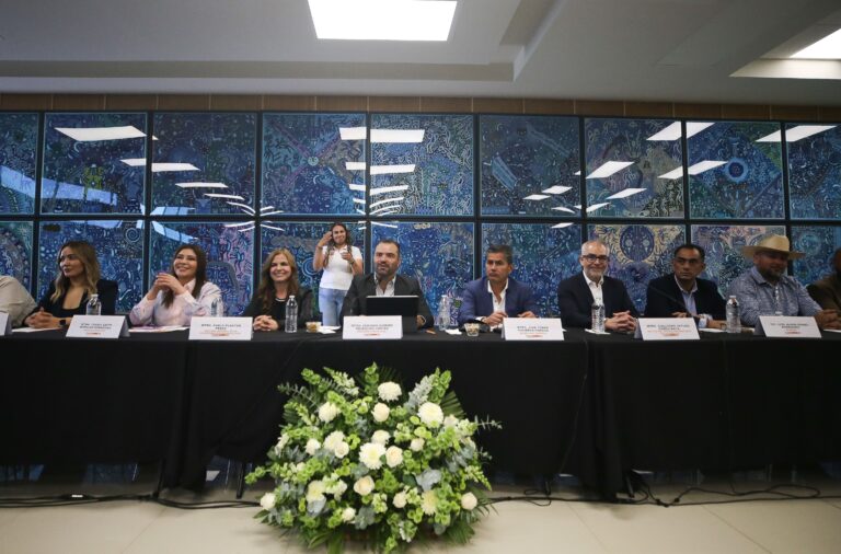 Tlajomulco aprueba Consejo Municipal de Sendero Seguro, iniciativa de UdeG