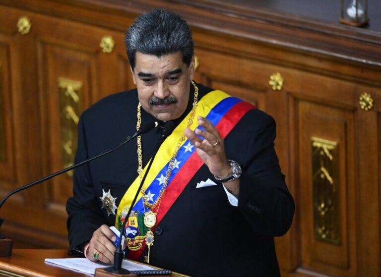 EE.UU. redobla presión contra Maduro y Cabello: ofrece millonaria recompensa y sanciona al “Cártel de los Soles”