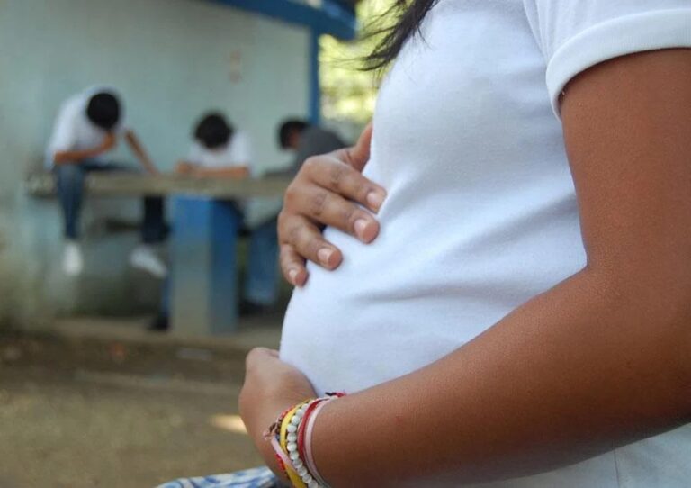 Embarazo adolescente en méxico, el  “Rostro Oculto ” del abuso sexual infantil