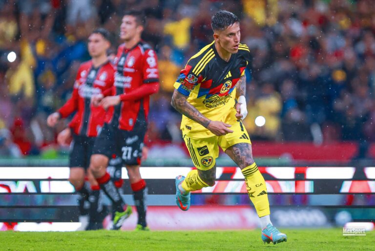 Espectacular remontada de América al vencer  4-2 a Atlas