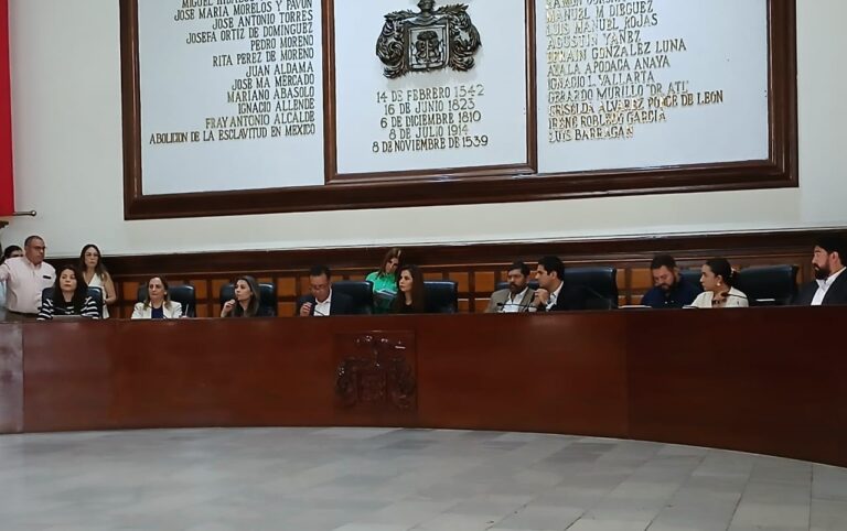 Guadalajara aprueba Ley de Ingresos 2026 en medio de debate político