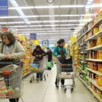 Inflación se enciende en agosto: alimentos, vivienda y educación presionan el bolsillo
