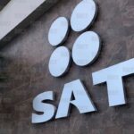 El arte de descoordinarse: cuando el SAT aprieta, Hacienda promete y Economía sonríe