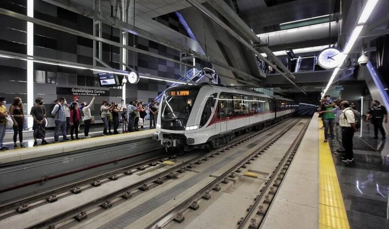 Diputada desconoce aumentos de costos de la Linea 4 del Tren Eléctrico