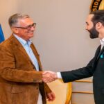 Ricardo Salinas Pliego elogia a Bukele y plantea su visión de seguridad para México