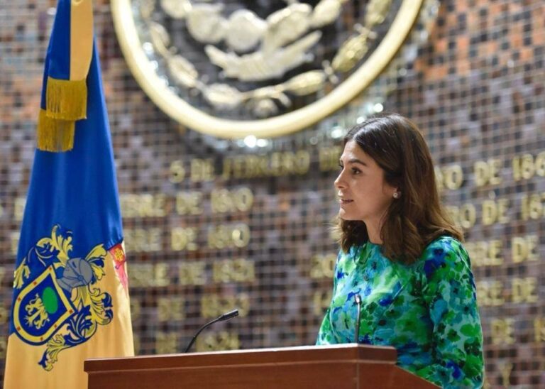 Legisladora denuncia violencia de género por parte de diputados de Morena durante comparecencia en Jalisco