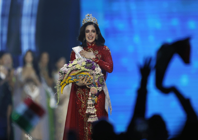 Miss Universo, Pemex y el contrato de 745 millones: cuando la pasarela se cruza con la nómina petrolera