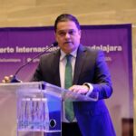 Refuerzan servicio de taxis en el Aeropuerto de Guadalajara ante quejas por largas esperas