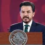 El director del IMSS: “la solución es no enfermarnos” Zoé Robledo, tras desabasto de medicamentos en México