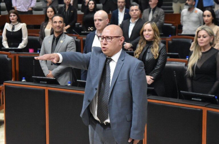 Congreso ratifica a Eduardo Cipriano Manzanilla Aznarez como Fiscal Anticorrupción con respaldo mayoritario