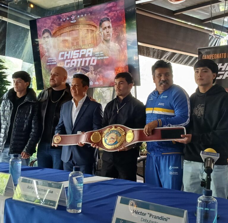 Vive una noche histórica en Guadalajara: ‘Chispa’ Medina defiende su corona mundial en el Domo Alcalde