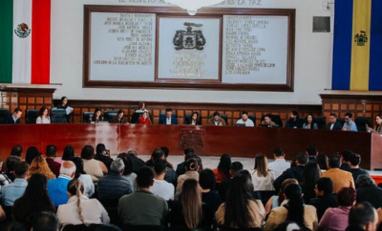 Guadalajara aprueba paquete de programas sociales y reconoce aportes al urbanismo