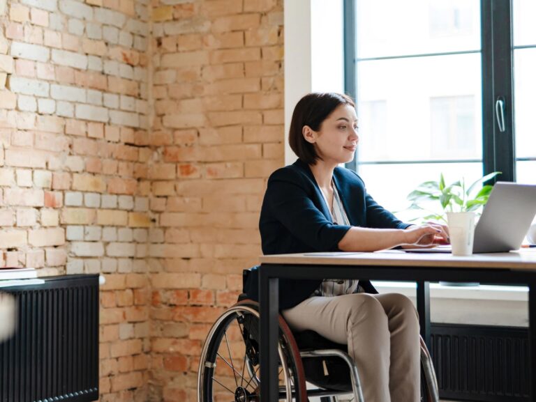 Jalisco apuesta por la inclusión laboral con reconocimiento a empresas comprometidas