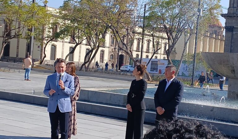 Entregan renovada Plaza Liberación tras inversión millonaria y seis meses de trabajos