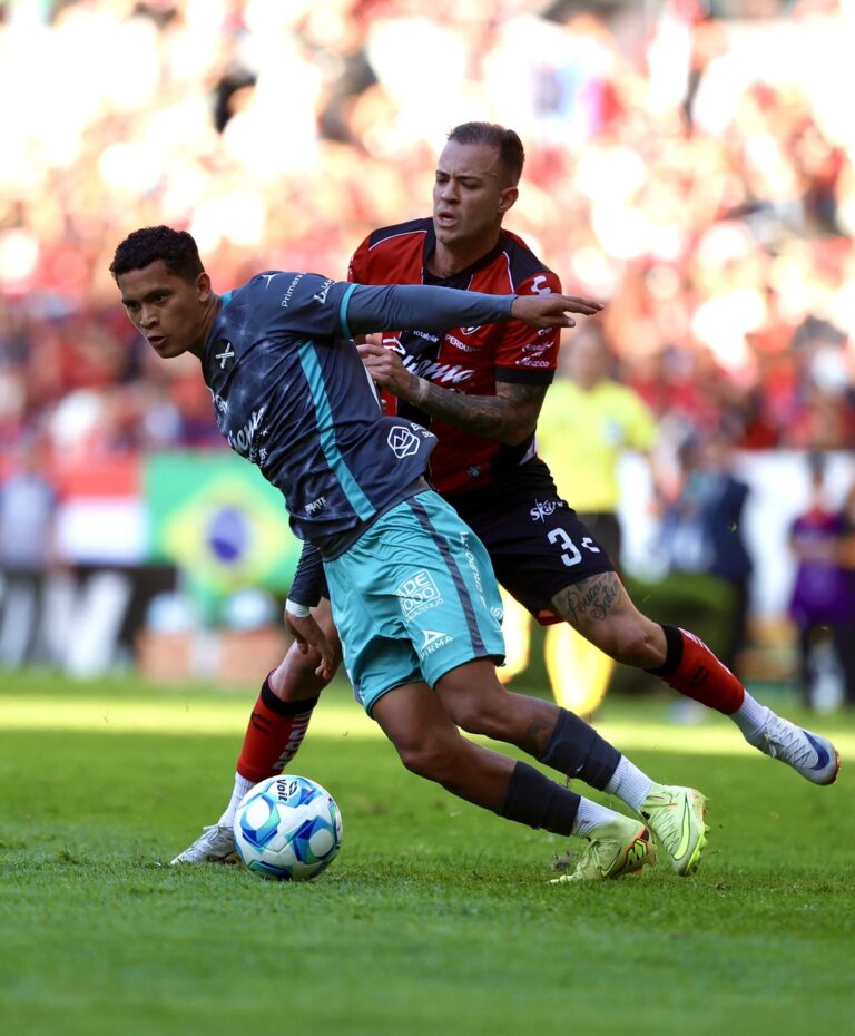 Uros Durdević marca y Atlas mantiene el paso firme en el torneo