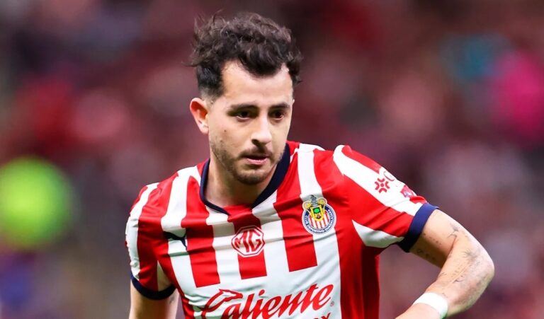 Alan Mozo deja Chivas, cambia de rumbo y jugará ahora con Pachuca en 2026