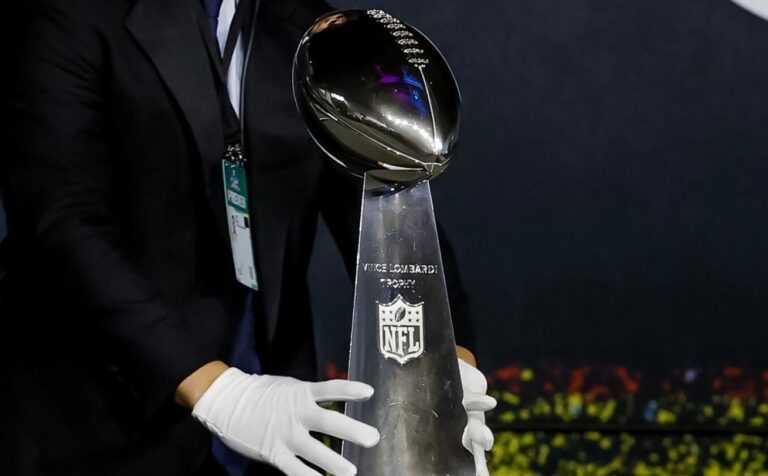 Super Bowl LX: Patriots y Seahawks se enfrentan en una final histórica marcada por el espectáculo y la música de Bad Bunny