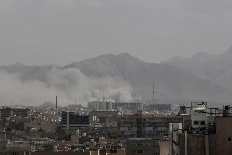 Escalada en Oriente Medio tras ofensiva aérea de Israel con respaldo de Estados Unidos contra Irán