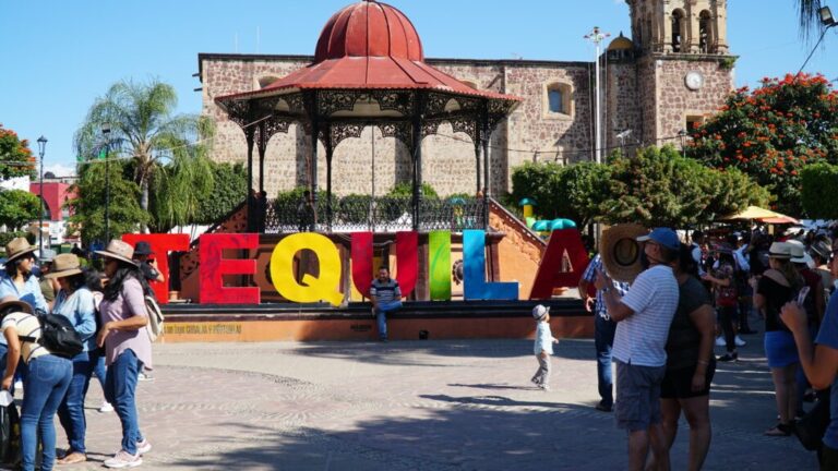 El gobierno estatal, invertirá 500 millones de pesos para fortalecer seguridad, turismo y desarrollo en Tequila