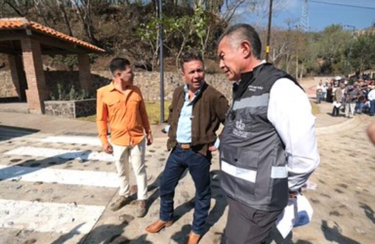 Pablo Lemus impulsa movilidad y turismo en la región Lagunas con nuevas obras