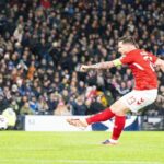 Dinamarca impone condiciones y encarrila su pase mundialista