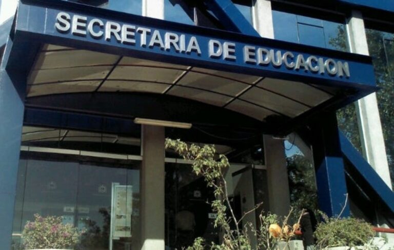 Jalisco impulsa educación cívica con nuevo convenio entre SEJ e IEPC