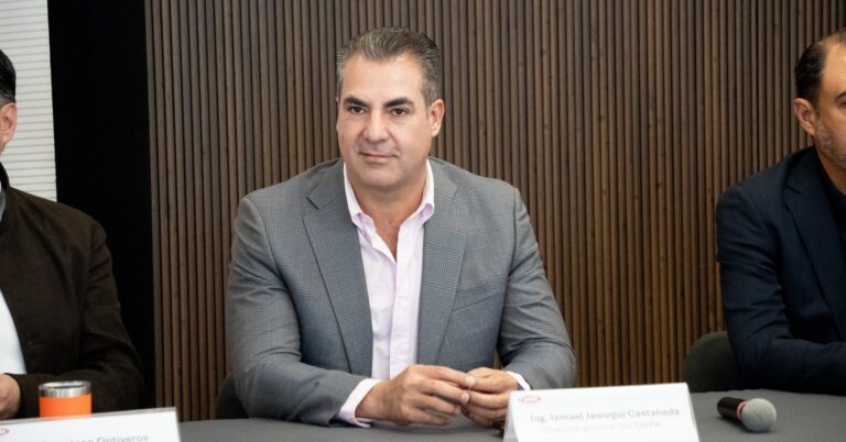 Ismael Jáuregui asume dirección del Siapa con plan para modernizar el servicio de agua