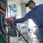 Alza de gasolina Premium en México intensifica presión económica ante falta de medidas efectivas del gobierno