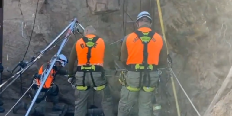 Refuerzan rescate en mina Santa Fe de El Rosario