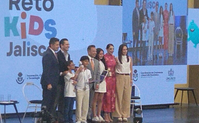 Jalisco premia a los jóvenes innovadores en la primera edición del Reto Kids 2026