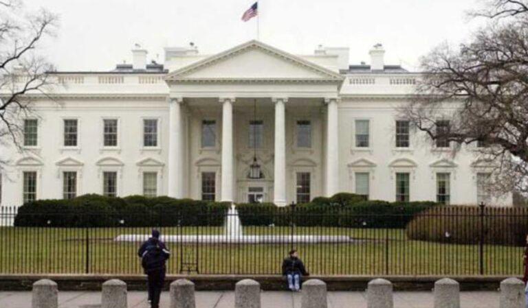 Tiroteo cerca de la Casa Blanca deja un herido y un menor lesionado