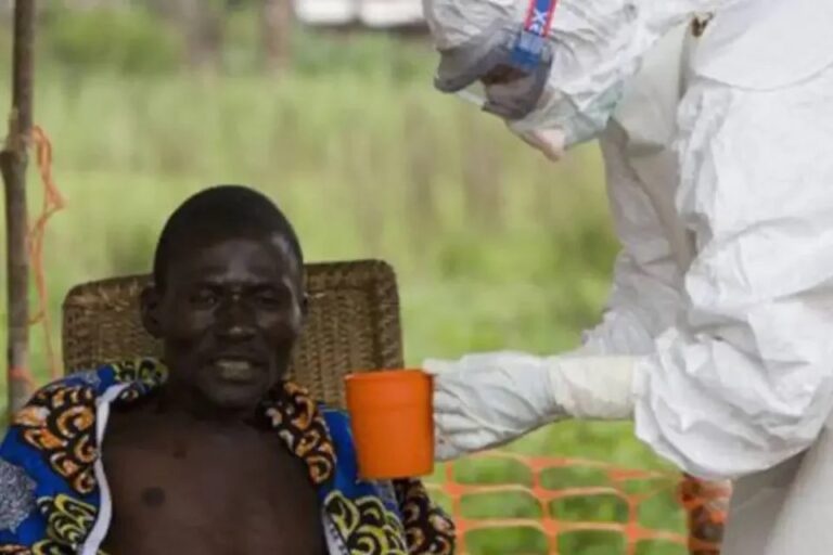 Falta de diagnóstico y acceso limita control de epidemia de ébola en el Congo