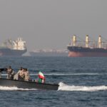 Acuerdo entre Irán y EE. UU. impulsa operación internacional para evacuar a marinos en el estrecho de Ormuz