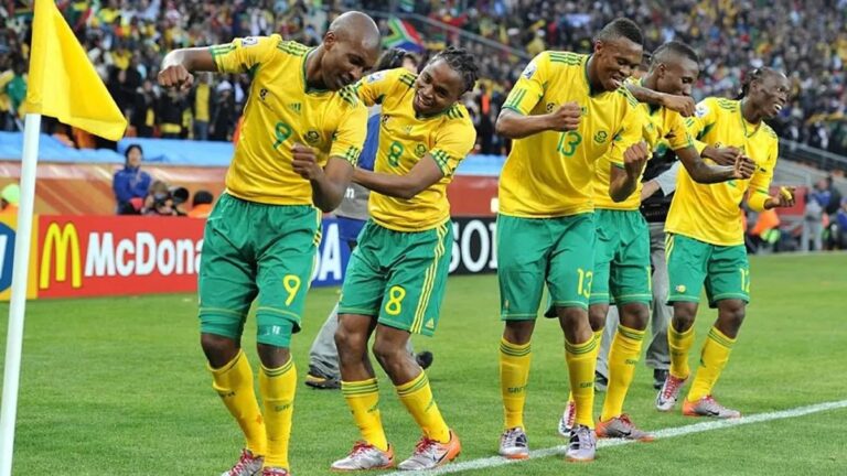 Sudáfrica afina detalles para desafiar a México en el arranque del Mundial