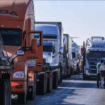 Carretera a Chapala registra fuerte congestionamiento por protesta de transportistas