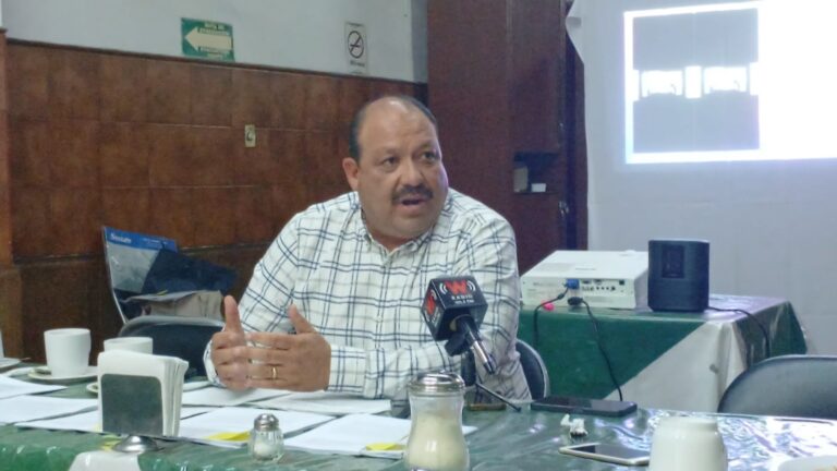 Denuncian “madruguete” en Chapala: regidor acusa venta irregular de predio público y concesión