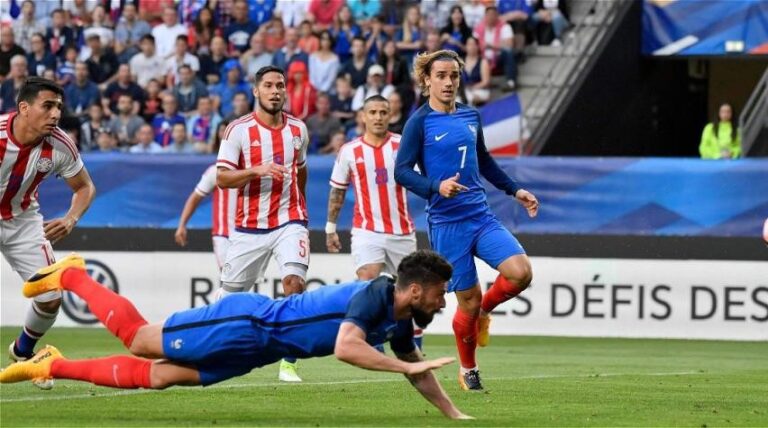 Mbappé guía a Francia a los cuartos de final tras superar a Paraguay