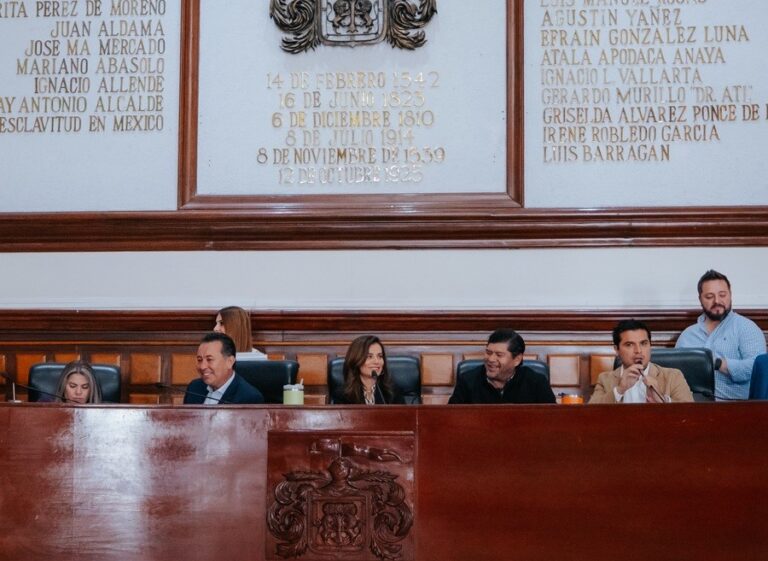 El Cabildo de Guadalajara aprueba acuerdo para pagar adeudo con el Sistema Intermunicipal de Agua (SIAPA)