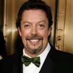 Muere Tim Curry a los 80 años, leyenda de Rocky Horror e It