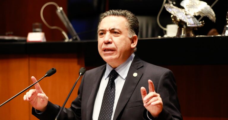 Morena pide licencia a Inzunza por acusaciones de EU
