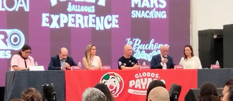 Guadalajara busca entrar al Guinness con monumental instalación de más de 100 mil globos