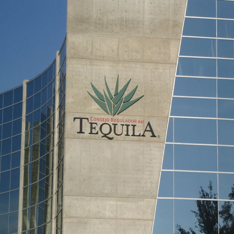 Tequila abre nueva ruta de cooperación entre Jalisco y Estados Unidos